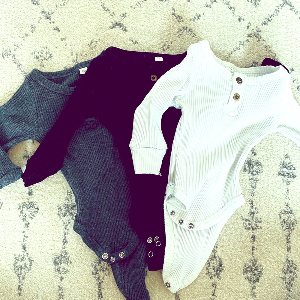 Button one piece bundle